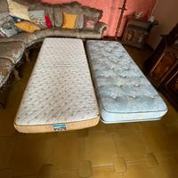 2 RETI E MATERASSI SINGOLI