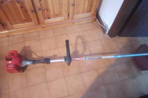 Decespugliatore come nuovo
