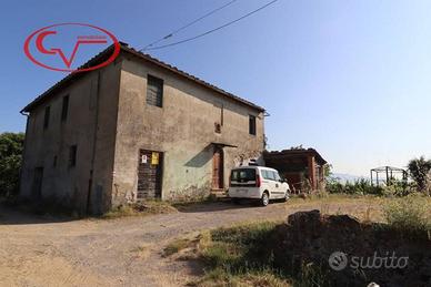 Villa di 345 m² con più di 5 locali e box auto a M