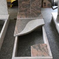 Monumenti funebri/tombe/arte funeraria