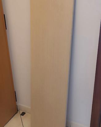 Mensola legno chiaro 150x37x3 Prezzo 8 €