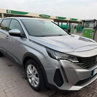 PEUGEOT 5008 Allure 131 cv  EAT8    2021