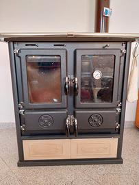Stufa/cucina a legna