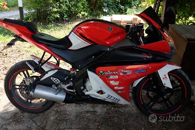 Moto yamaha YZF R125