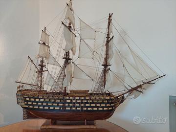 Modellino Nave Santissima Trinidad