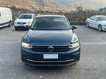 VOLKSWAGEN Tiguan 2.0 TDI 150 CV SCR DSG Life