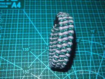 Bracciali e accessori in paracord e microcord