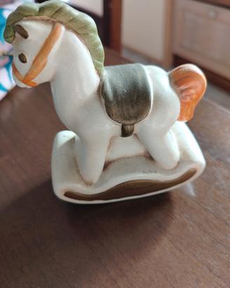 CAVALLO A DONDOLO