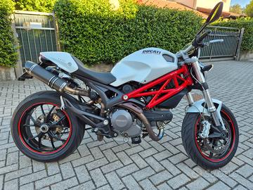 Ducati Monster 796 (2012)