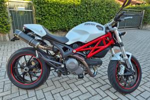 Ducati Monster 796 (2012)