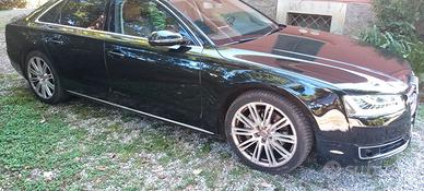 AUDI A8 QUATTRO TDI