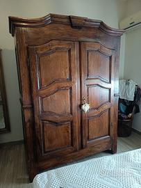 armadio in ciliegio fine 700