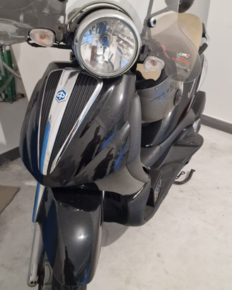 Piaggio Beverly 250 ie tourer