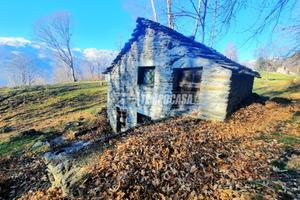 Cascina personalizzabile sulla collina di Settimo