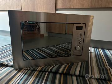 HOTPOINT ARISTON Forno A Microonde MWHA 122.1 X