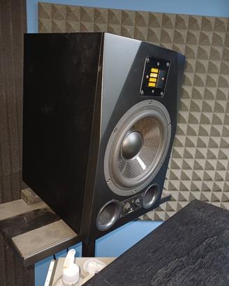 Monitor da studio Adam X8