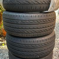 Gomme auto