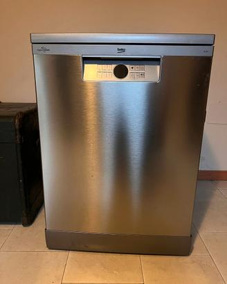 Lavastoviglie come nuova