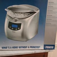 macchina del ghiaccio