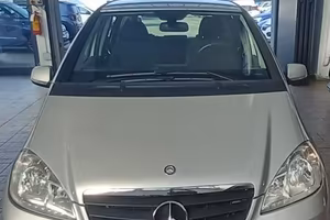MERCEDES-BENZ A 150 BlueEFFICIENCY Premium Gpl