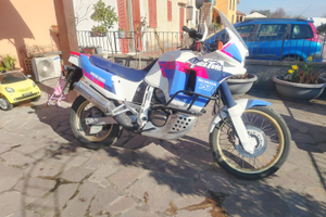 Africa twin 750 xrv 750