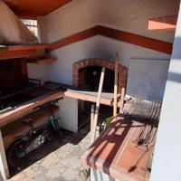 Barbecue+Forno a legna PREZZO FINO 30 OTT- 2000€!!