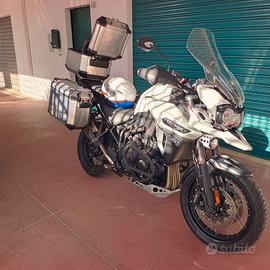 Triumph Explorer XCA 1215 - 2017