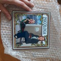 Piastrella in ceramica decorata