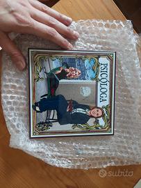 Piastrella in ceramica decorata