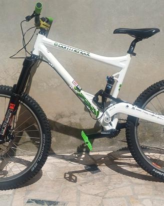 commencal Meta 6 superteam vip 2010 taglia L