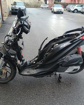 piaggio Medley 125 
