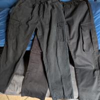 Pantaloni uomo con tasche laterali 