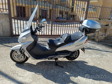 Suzuki Burgman 250 del 2002 in ottime condiz