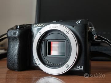 Fotocamera Sony NEX-7 24 Mp (attacco E-mount)