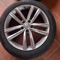 gomme pneumatici più cerchi in lega