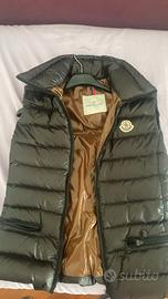 Smanicato Moncler 