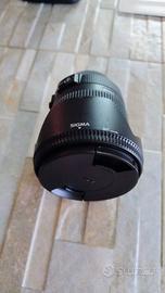 Obbiettivo Sigma 17-50mm f/2.8 ex dc os hsm