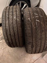 Coppia pneumati Pirelli P7 RUN FLAT
245/40R19
98Y