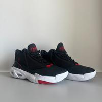 Jordan Max Aura 4 University Rosso