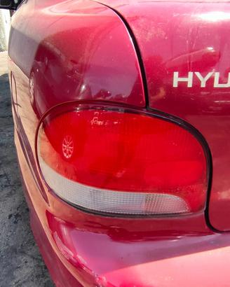 HYUNDAI ACCENT 1997 STOP POSTERIORE SX