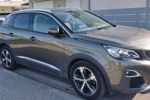 Peugeot 3008 BlueHDI 120 S&S EAT8 ALLURE