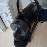 macchina caffè Nespresso de longhi