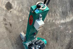 M165- Spogliarellista elettrico 220V