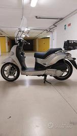 Scooter Kymco People 250