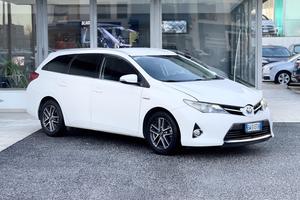 Toyota Auris 1.8 Hybrid 99CV E5 Neo - 2014