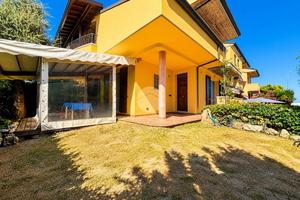VILLA A SCHIERA A SAVIGNANO SUL RUBICONE