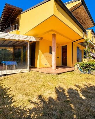 VILLA A SCHIERA A SAVIGNANO SUL RUBICONE
