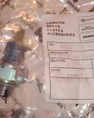 pressostato o sensore olio codice piaggio 493176