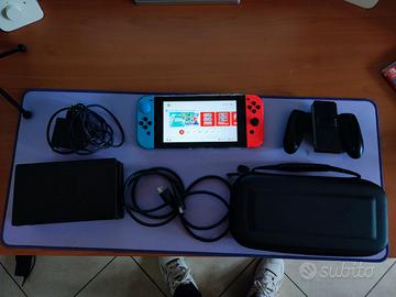 Nintendo switch con accessori