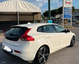 Volvo v40 (2012-2020) - 2014